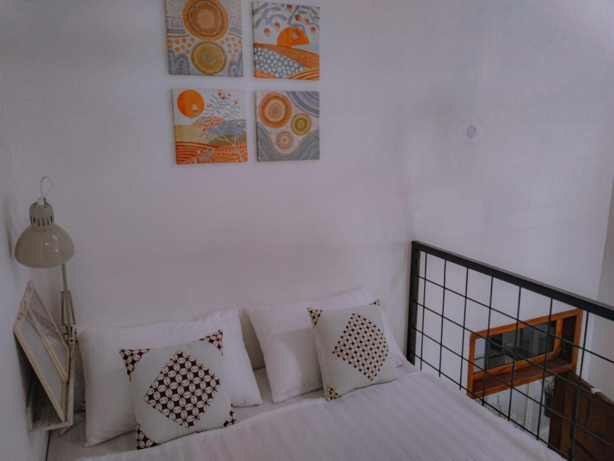 Inn House Homestay Dadapan Экстерьер фото