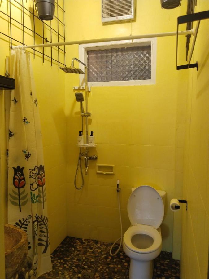 Inn House Homestay Dadapan Экстерьер фото