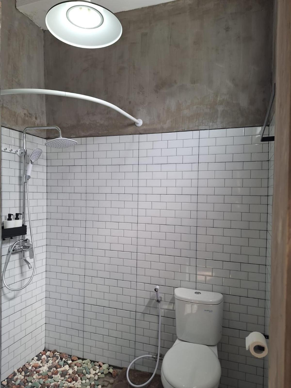 Inn House Homestay Dadapan Экстерьер фото
