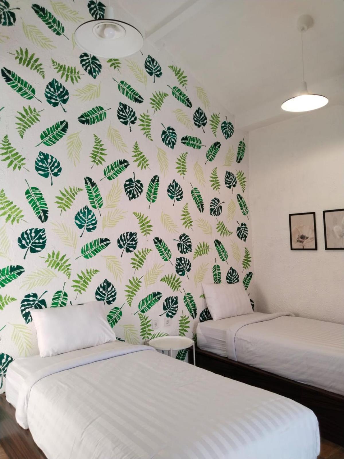 Inn House Homestay Dadapan Экстерьер фото