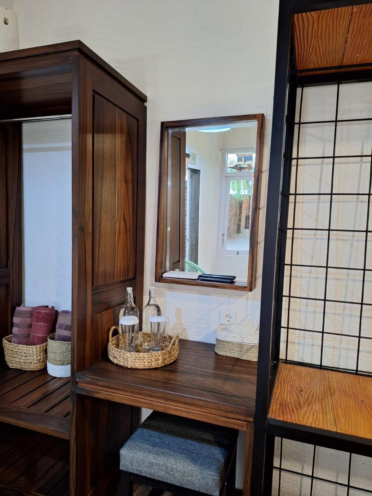 Inn House Homestay Dadapan Экстерьер фото