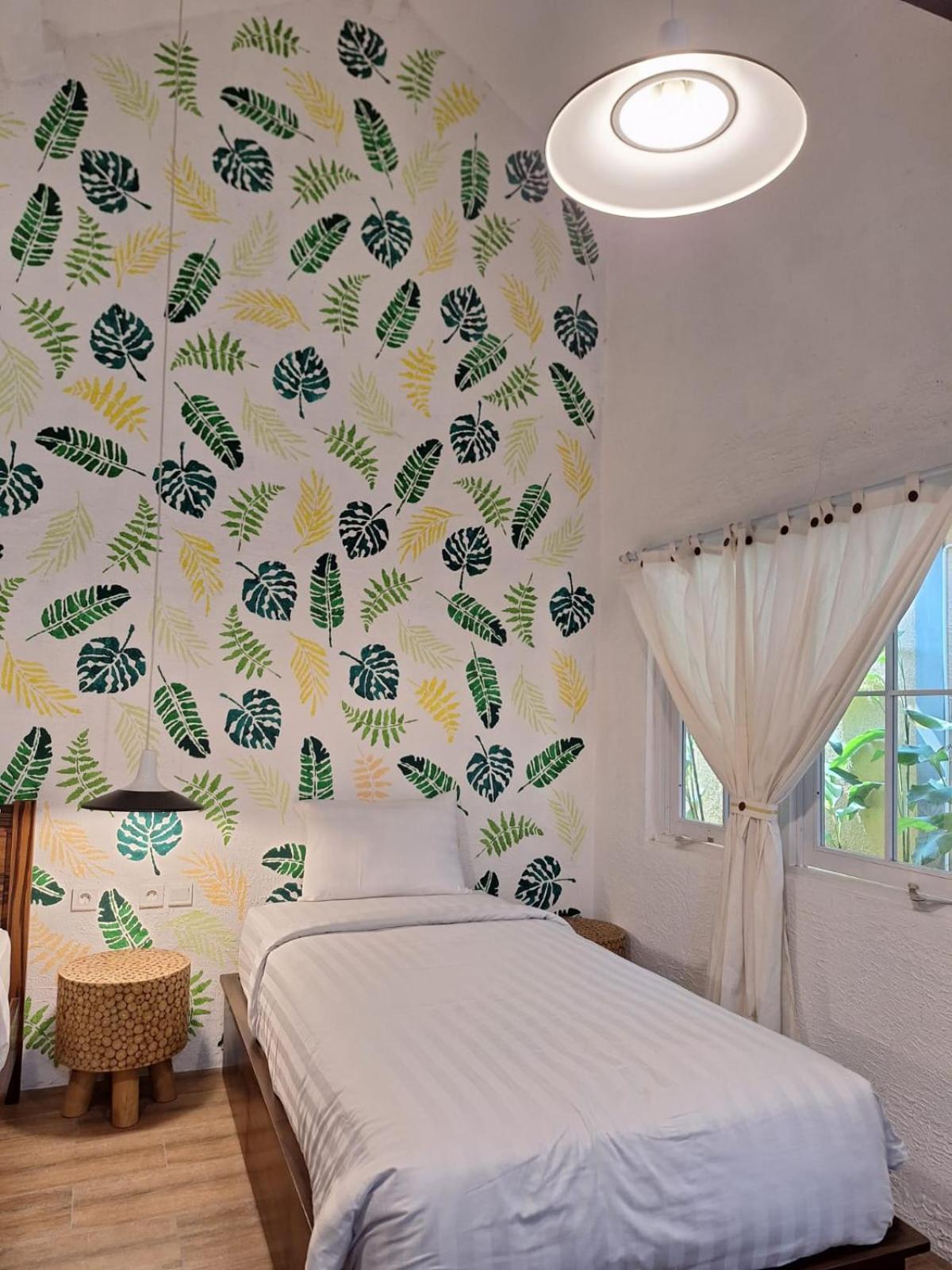 Inn House Homestay Dadapan Экстерьер фото