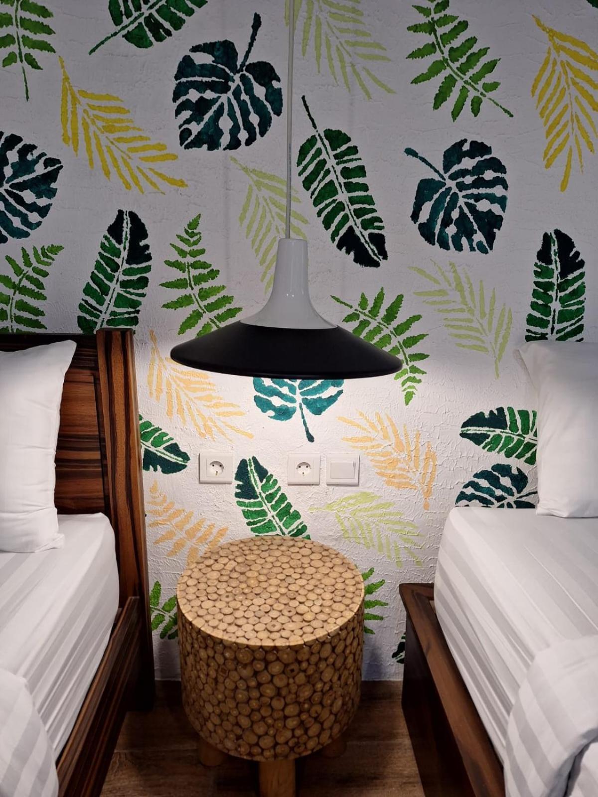Inn House Homestay Dadapan Экстерьер фото
