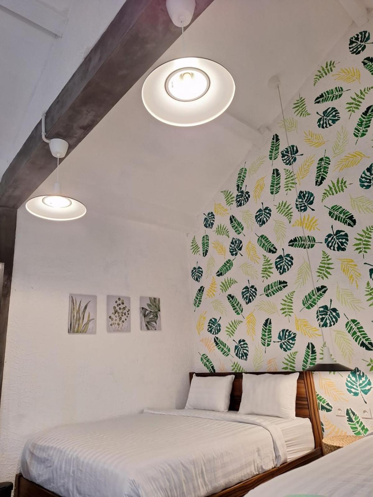 Inn House Homestay Dadapan Экстерьер фото